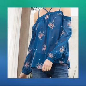 👕NWT Ro & De Blouse👕